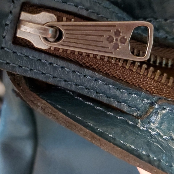 PATRICIA NASH BLUE CORAL PRESCOTT TOTE NWT - Picture 11 of 12